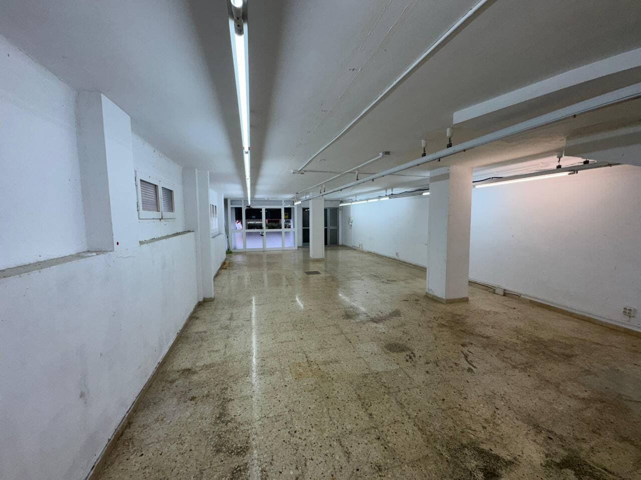 Dar Al-Quran expansion space view toward entrance
